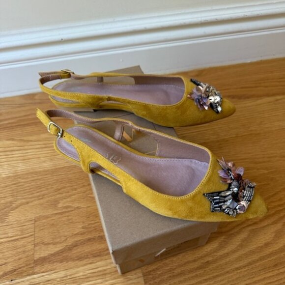 Anthropologie Vanessa Wu Embellished JAUNE sling flats - Picture 1 of 11